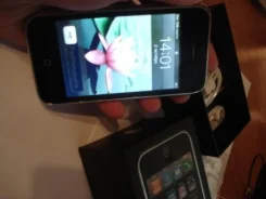 Apple. �/� ����