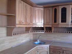 Бюджетная реставрация изношенного кухонного гарнитура: смелые цветовые эксперименты