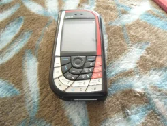 Nokia 7610. �/� ����