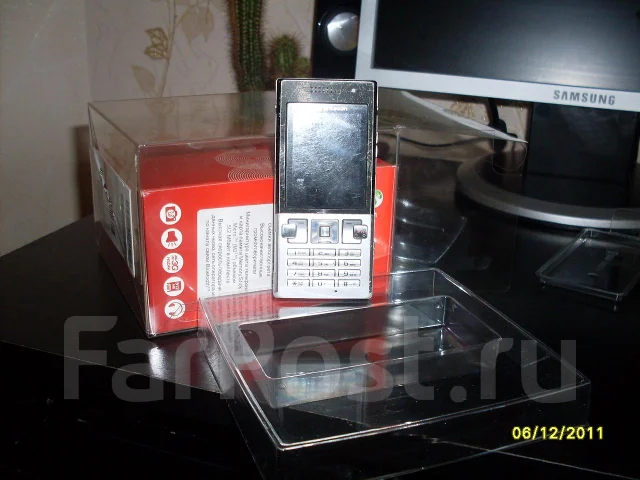 Sony Ericsson T700. �/� ����