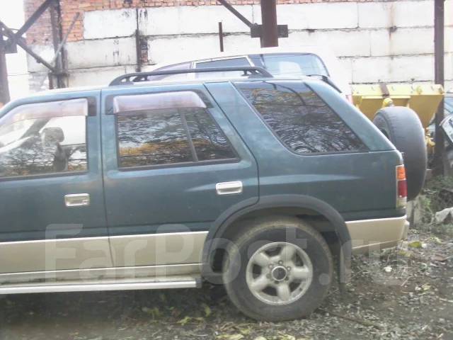 Isuzu Wizard. UCS69GW, 4JG2 ����