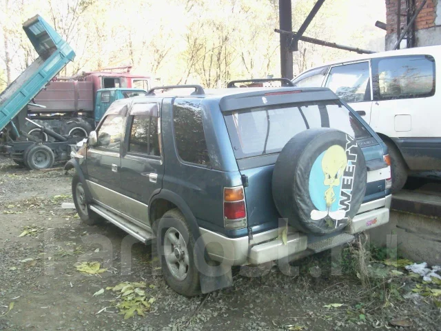 Isuzu Wizard. UCS69GW, 4JG2 ����