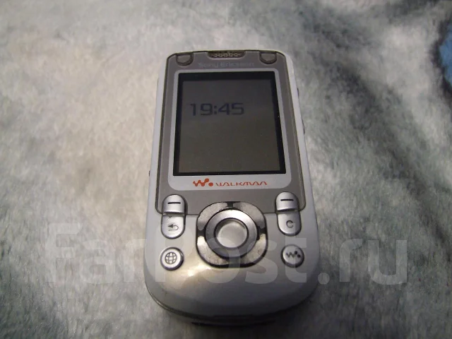 Sony Ericsson W350i. �/� ����