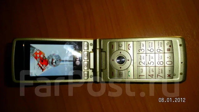 LG KF300. �/� ����