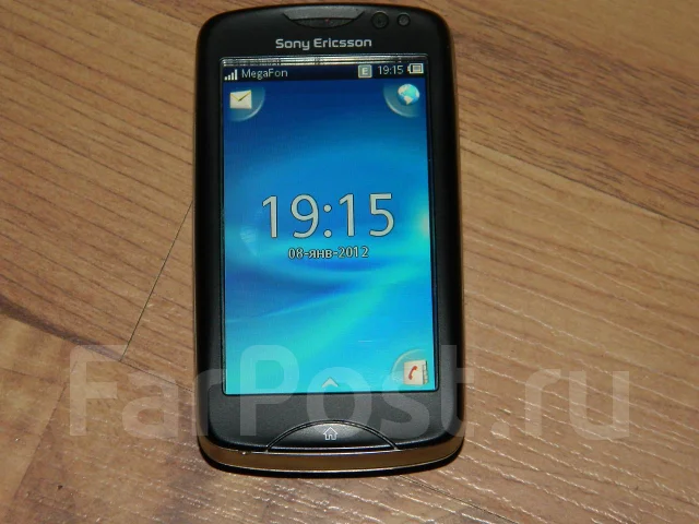 Sony Ericsson txt pro. �/� ����