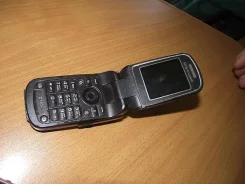 Sony Ericsson Z710i. �/� ����