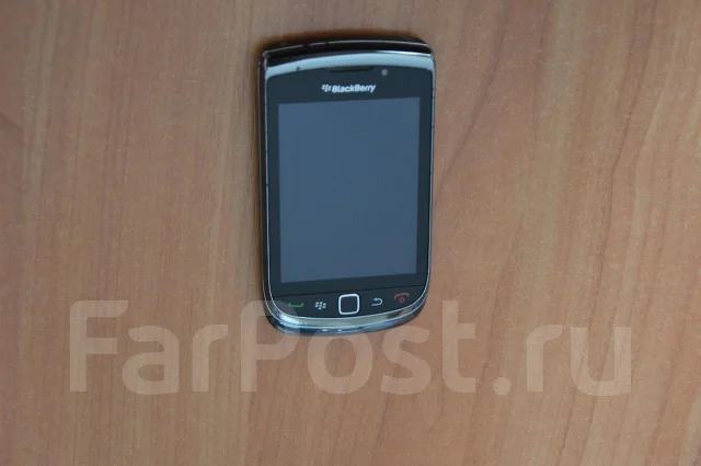 BlackBerry Torch 9800. �/� ����