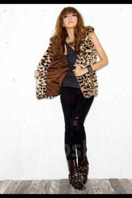 Леопардовая жилетка