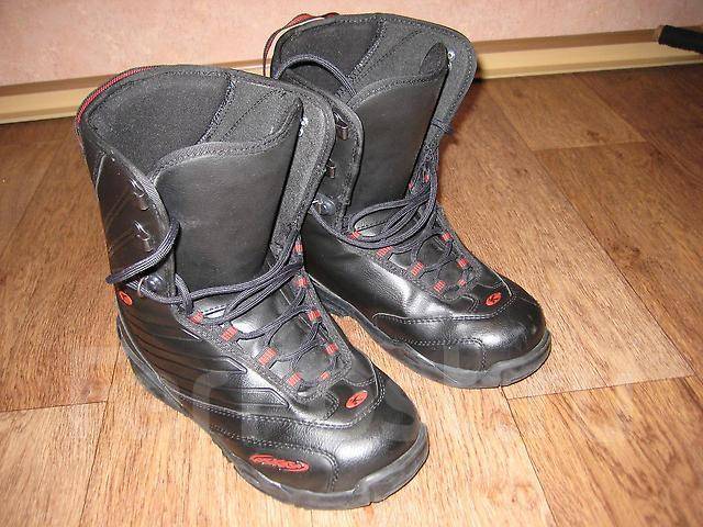 Почти новые боты Askew для snowboard, б/у, в наличии. Цена: 3 500₽ воВладивостоке