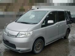 Nissan Serena. C25, MR20DE