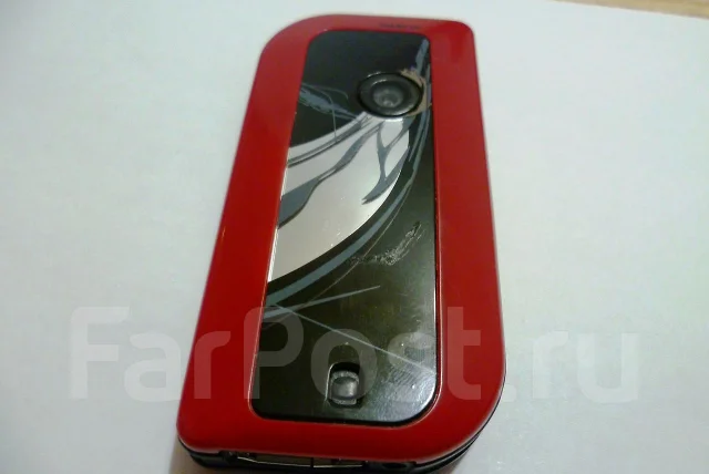 Nokia 7610 ����