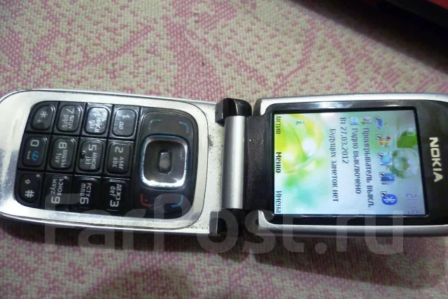 Nokia 6131 ����