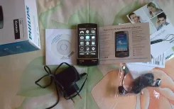 Philips Xenium X806. �/�