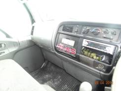 Кабина. Mitsubishi Canter