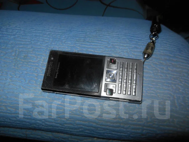 Sony Ericsson T700. �/� ����