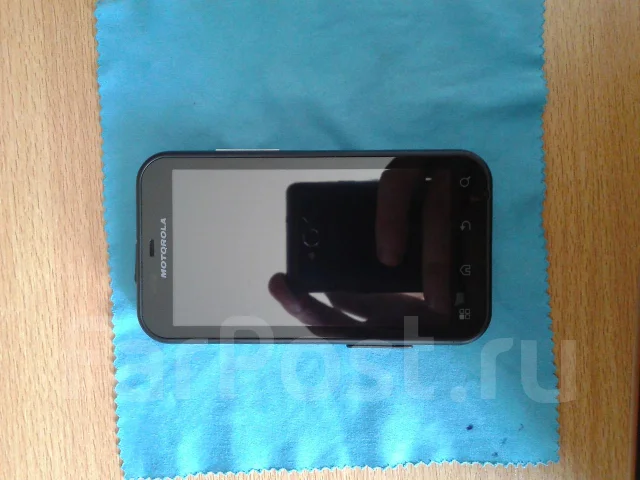 Motorola Defy. �/� ����