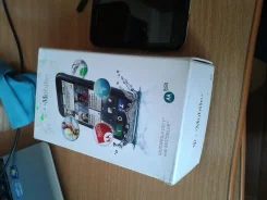 Motorola Defy. �/�