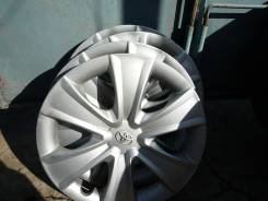 Комплект резины на дисках с колпаками, 4 отверстия, Toyota. 5.5x16" 4x110.00 ET39 ЦО 54,0 мм.
