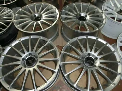 Crimson. 8.0x18", 5x114.30, ET40, �� 73,0���. ����