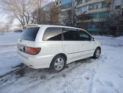 Nissan Bassara. �������, ��������, ������ ����