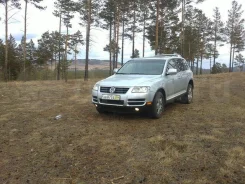 Volkswagen Touareg. ��������, 4wd, 4.2, ������