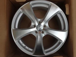 Weds Leonis. 7x18", 5x100.00, ET48 ����