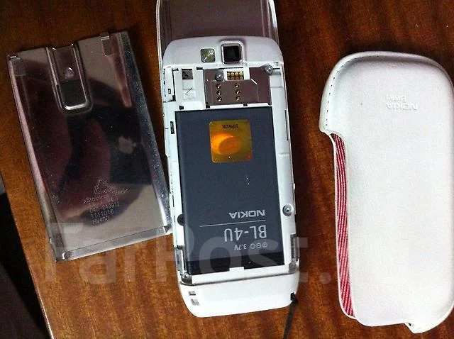 Nokia E66. �/� ����