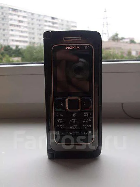 Nokia E90. �/� ����