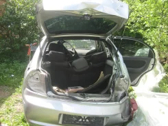 Kia Shuma ����