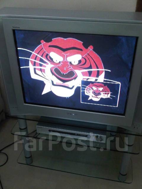 Sony trinitron с тумбой