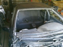 Kia Shuma ����