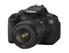 Canon EOS 650D Kit. 15 - 19.9 ��
