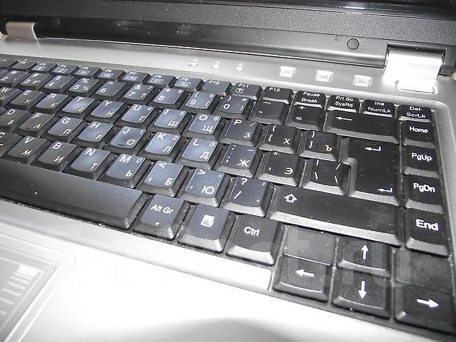 Roverbook Pro 400WH. 1,6����, ��� 1024 ��, ���� 250��� ����