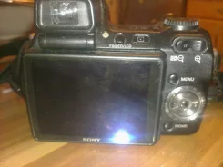 Sony Cyber-shot. 10 - 14.9 ��, ���: 3�