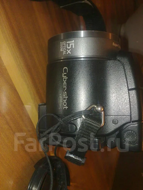 Sony Cyber-shot. 10 - 14.9 ��, ���: 3� ����