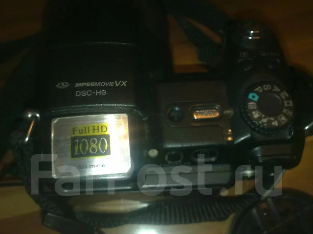 Sony Cyber-shot. 10 - 14.9 ��, ���: 3� ����