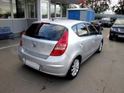 Hyundai i30. ��������, ��������, 1.6, ������ ����
