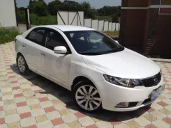 Kia Cerato. �������, ��������, 2.0, ������ ����