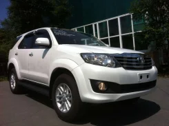 Toyota Fortuner. �������, 4wd, 2.7, ������ ����