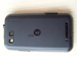 Motorola Defy. ����� ����