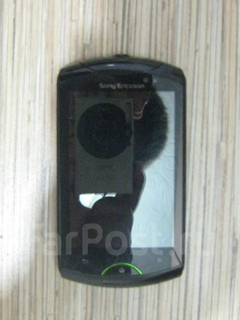 Sony Ericsson Live with Walkman. �/� ����