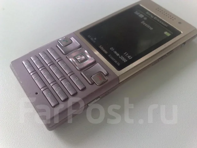 Sony Ericsson T700. �/� ����