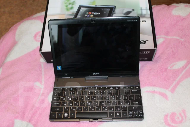 Acer Iconia. 1����, ��� 2048 ��, ���� 32���, ����������� �� 6��. ����