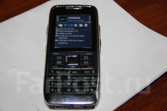 Nokia E51. ����� ����