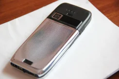 Nokia E51. ����� ����