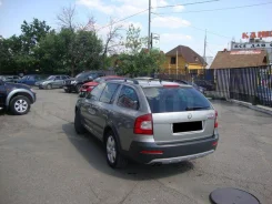 Skoda Octavia. ��������, 4wd, 1.8, ������