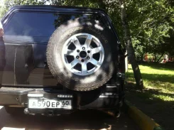 Nissan Titan ����