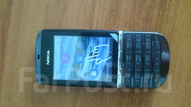 Nokia Asha 300. ����� ����
