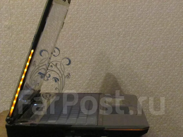 MSI GT683. 2,4����, ��� 8 ��, ���� 500���, WiFi: 1, Bluetooth: 1, ����������� �� 2��. ����