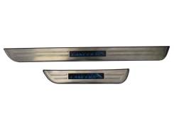 Накладка на порог. Mitsubishi Lancer, CS1A, CS1W, CS2A, CS2W, CS3A, CS3W, CS5A, CS5W, CS6A, CS7A, CS9A, CS9W, CX2A, CX3A, CX4A, CX5A, CX8A, CX9A, CY2A...